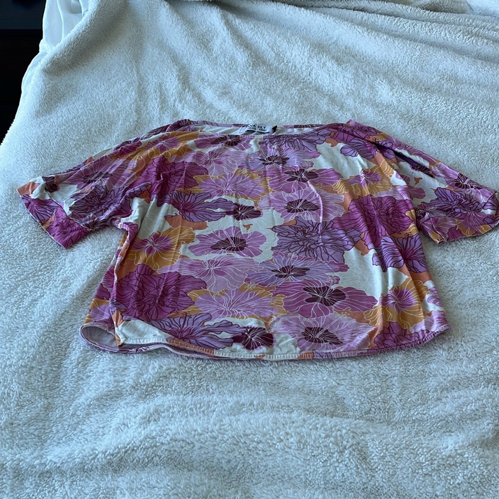 Floral Scoop Neck Women’s Top in Pink and Yellow